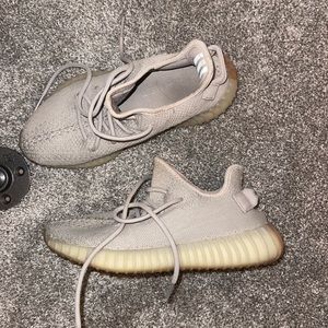 sesame Yeezy. Womens size 8, mens 7